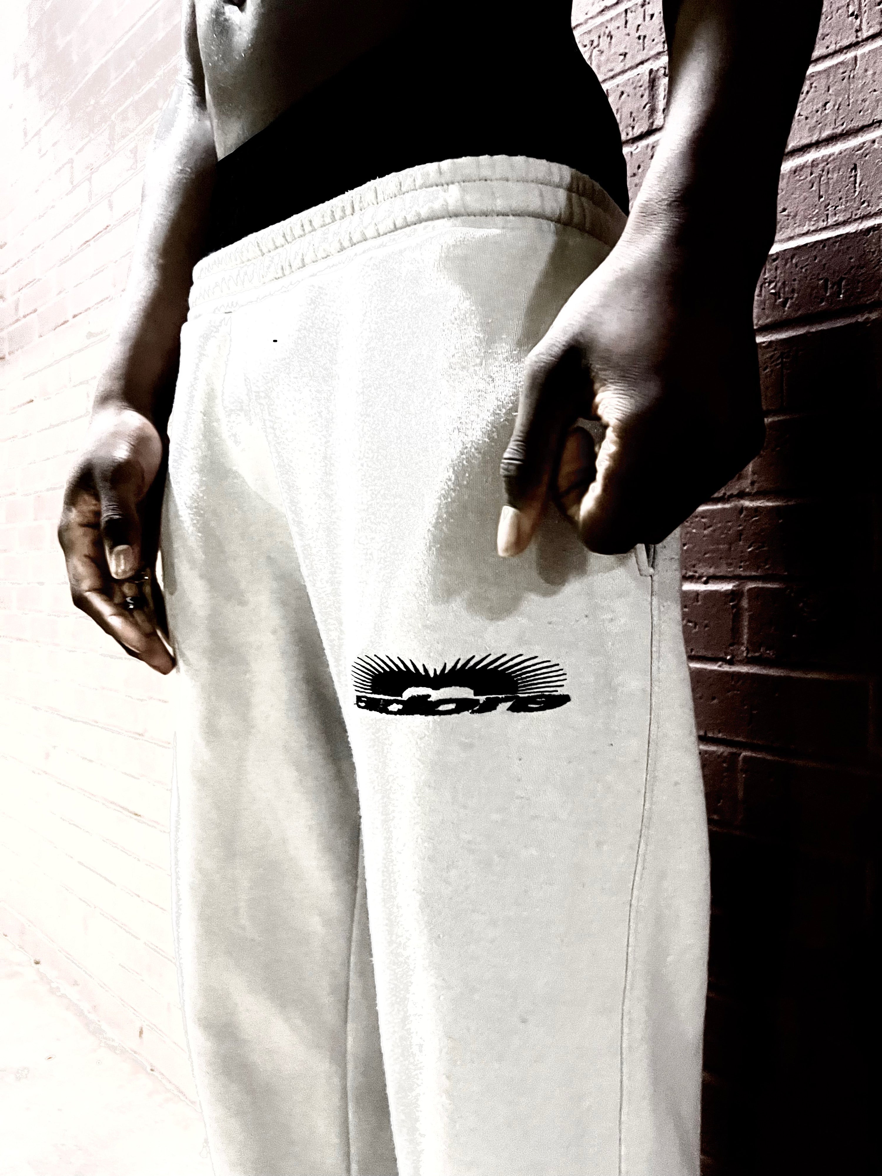ESSENTIAL DOUBLE-WAISTED SWEATPANTS