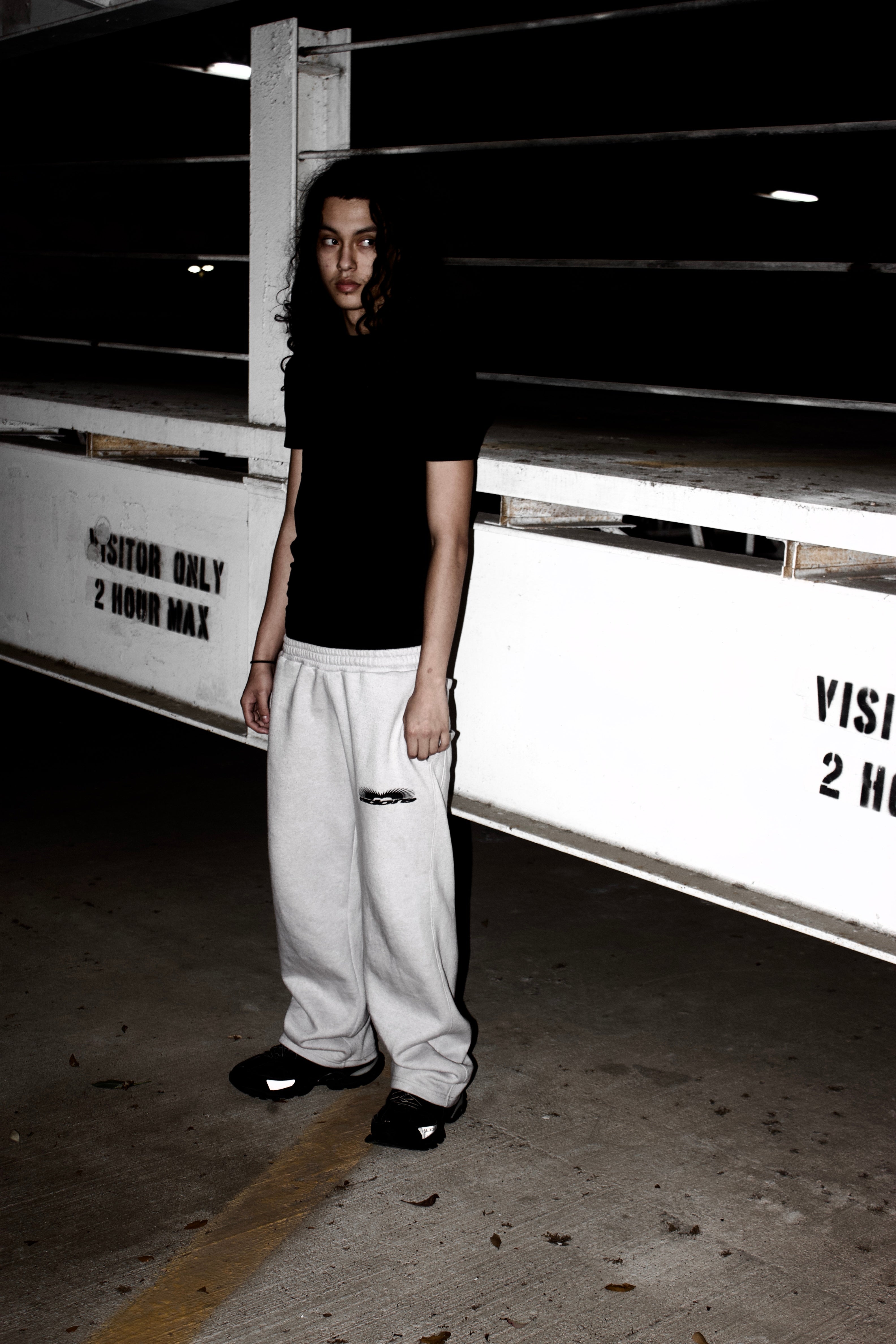 ESSENTIAL DOUBLE-WAISTED SWEATPANTS